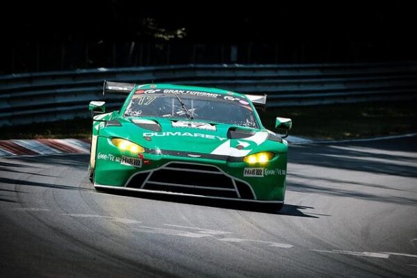 What Is the Best Sports Car for Speed and Style? A Friendly Guide for Buyers